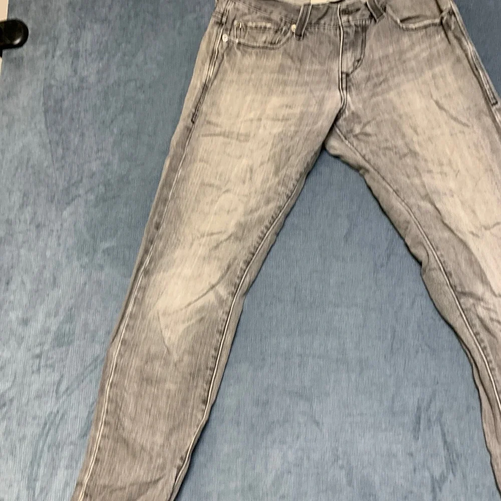 Levi's 511 Skinny Jeans Mens 30x30 Gray Denim Medium Wash Casual 5-Pockets